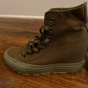 Converse size USA women 6